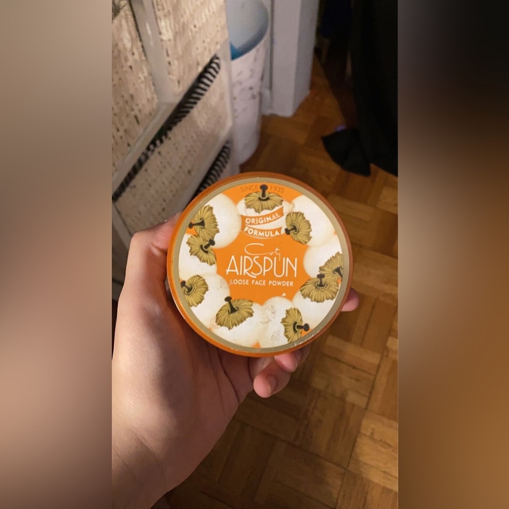 “Air Spun” translucent powder